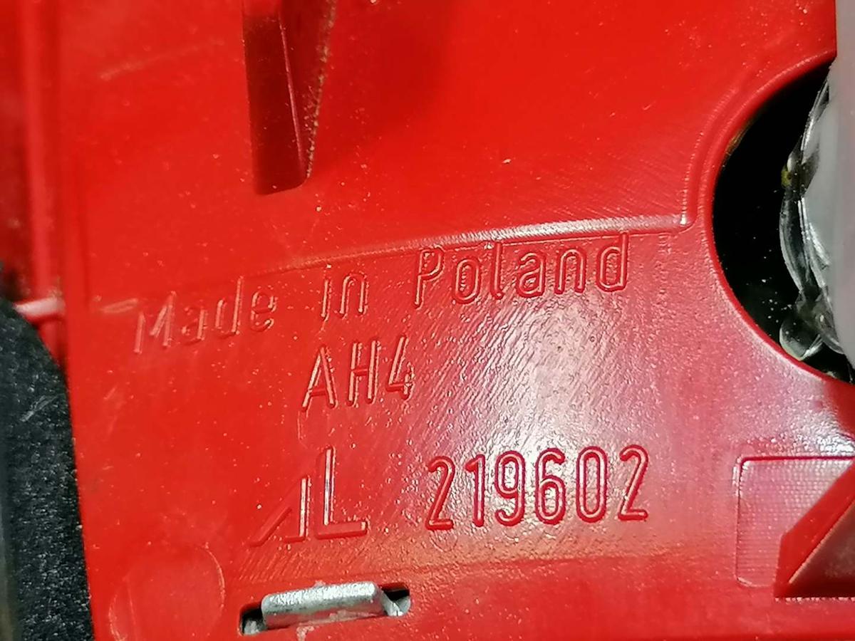 Audi A4 8K B8 original Rücklicht Rückleuchte Schlussleuchte rechts innen Kombi Bj.2010